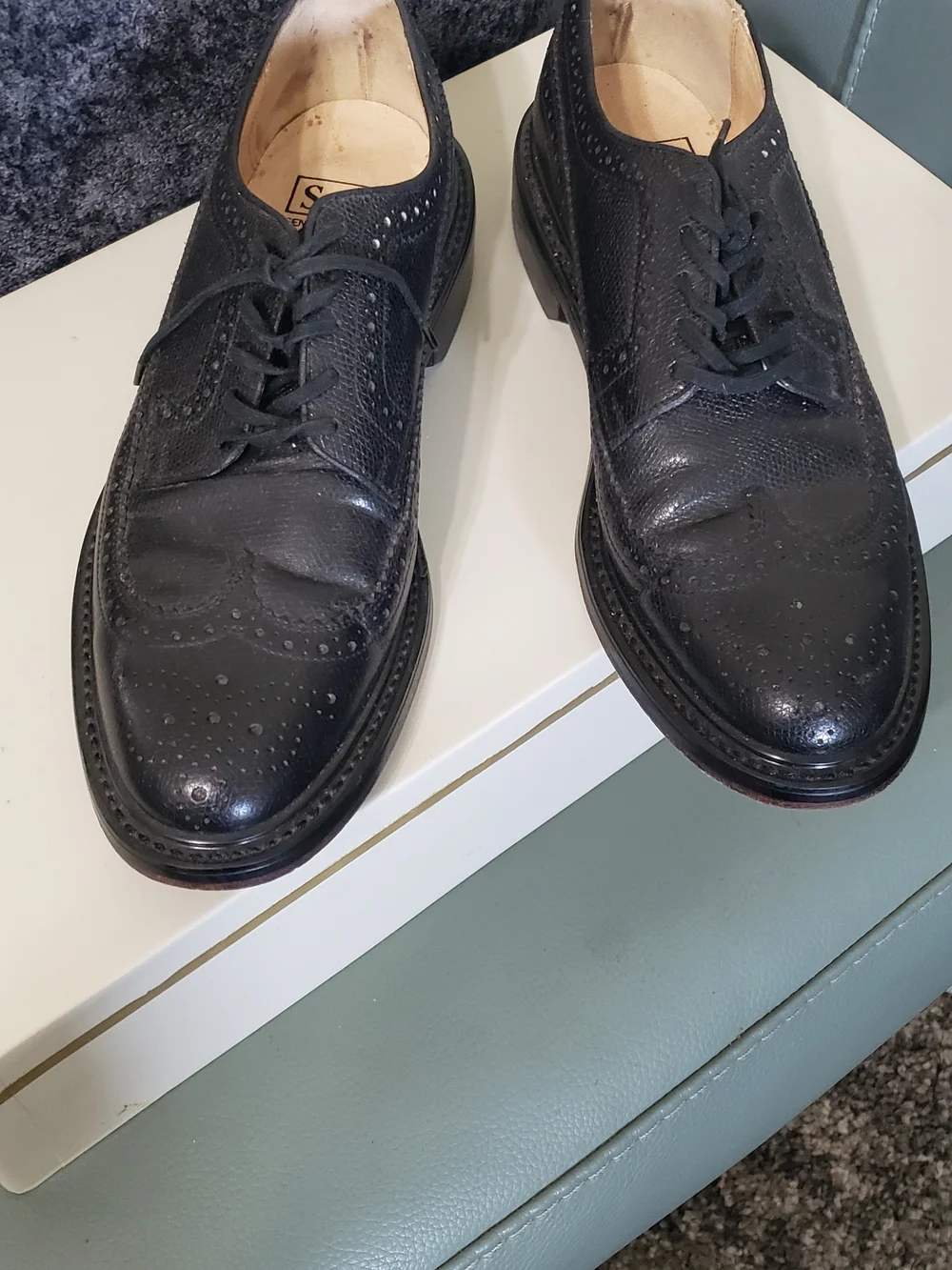 Vintage SEARS 8 1/2D Black Wing Tips Long Wings Derby Oxford Shoes